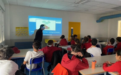 MAXIMIZANDO EL APRENDIZAJE DE INGLÉS EN LA ESO CON BASHKER, NUESTRO PROFESOR NATIVO